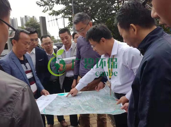 大良街道、順控環(huán)保水務(wù)等領(lǐng)導(dǎo)到金陡涌黑臭水體治理現(xiàn)場視察工作(圖1)